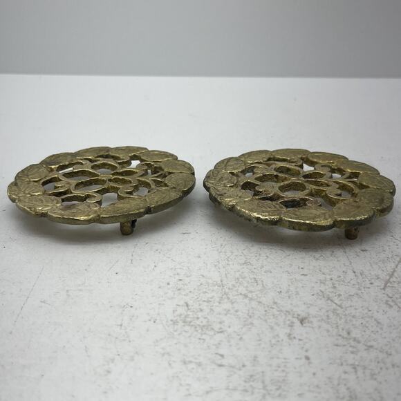 Lot of 2 Brass Floral Trivet Iron Tripod Bracket for Cooking Pot /Kettle - Picture 7 of 9